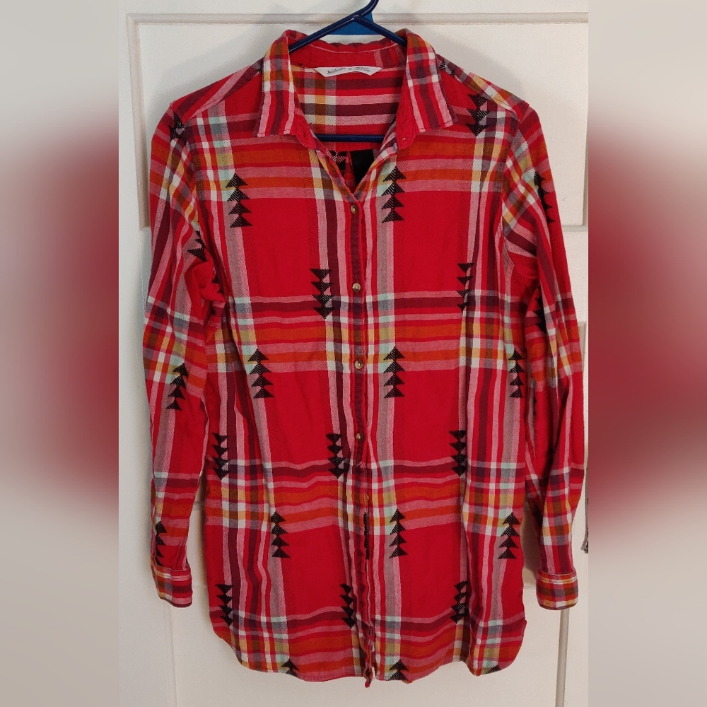 Medium Woolrich flannel ladies button down plaid flannel